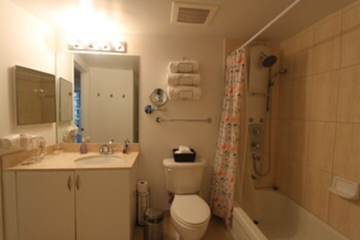 Room 20 of 263
