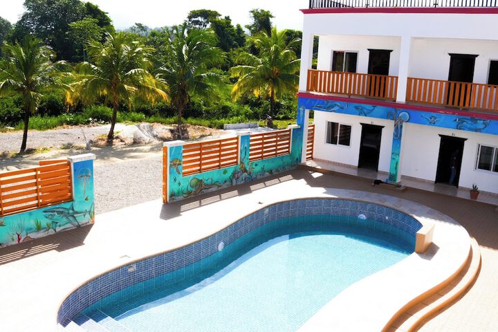 Pool 17 of 26