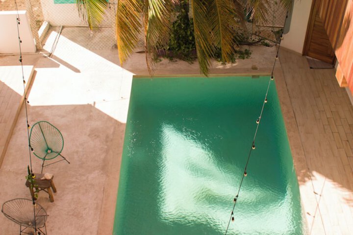Pool 57 of 73
