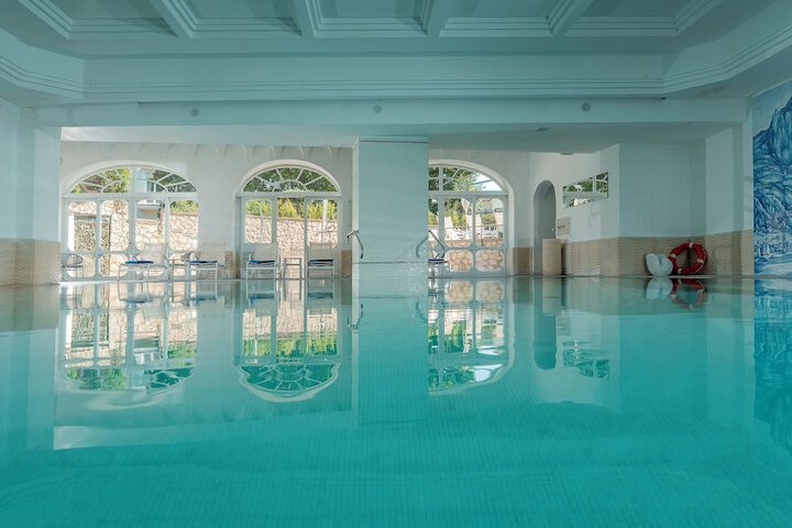Pool 129 of 250