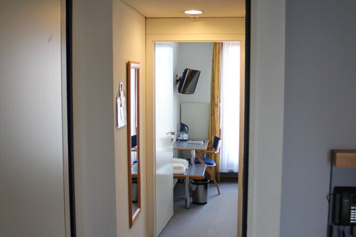 Room 17 of 56