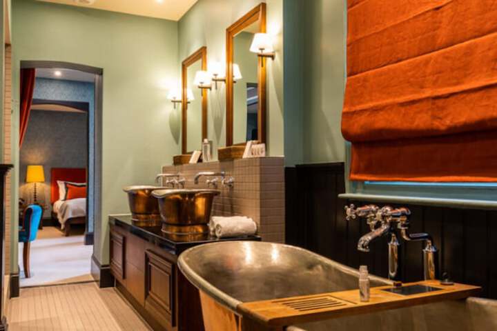 Clean Restrooms