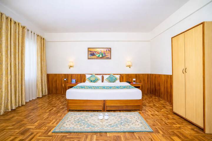 Room 15 of 47