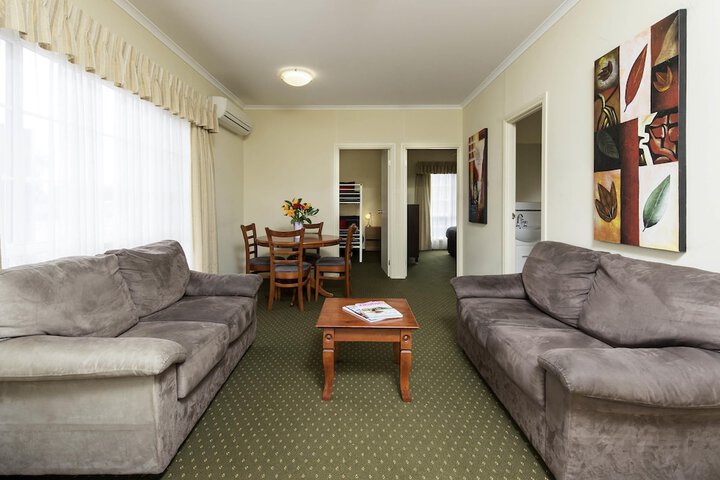 Room 20 of 73