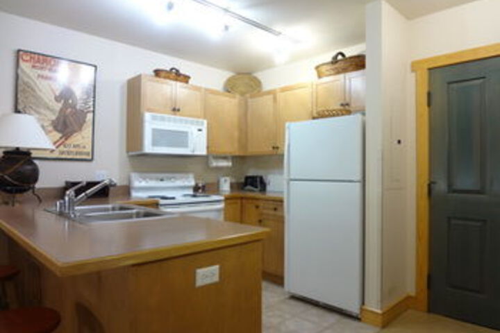 Room 33 of 58