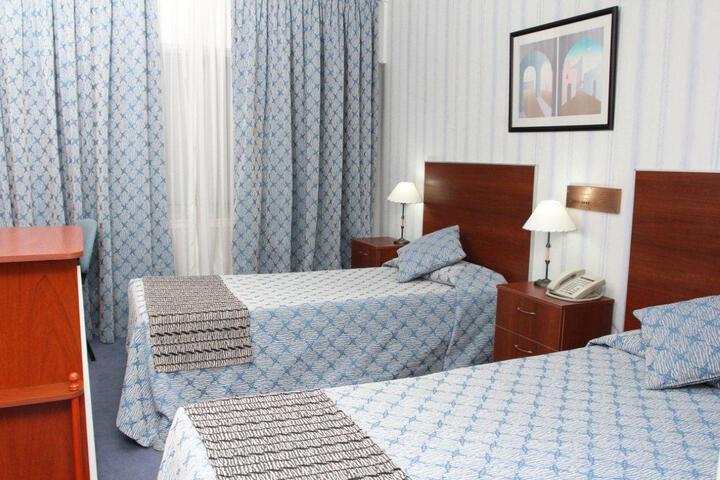 Room 4 of 54
