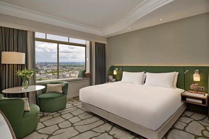 Room 70 of 161