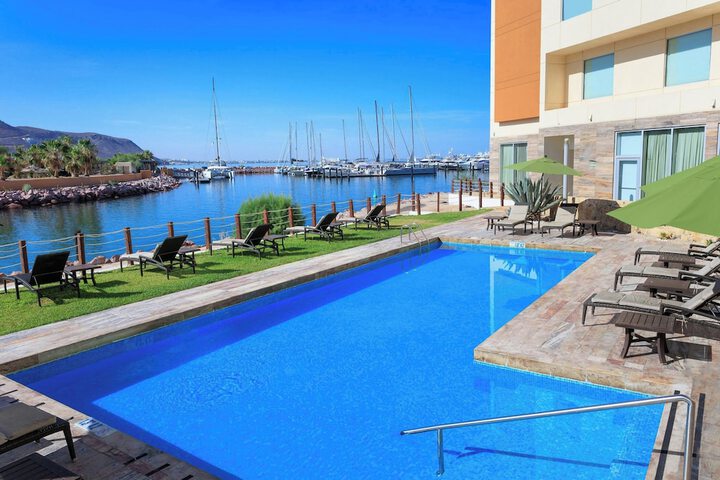 Hotel with Pool