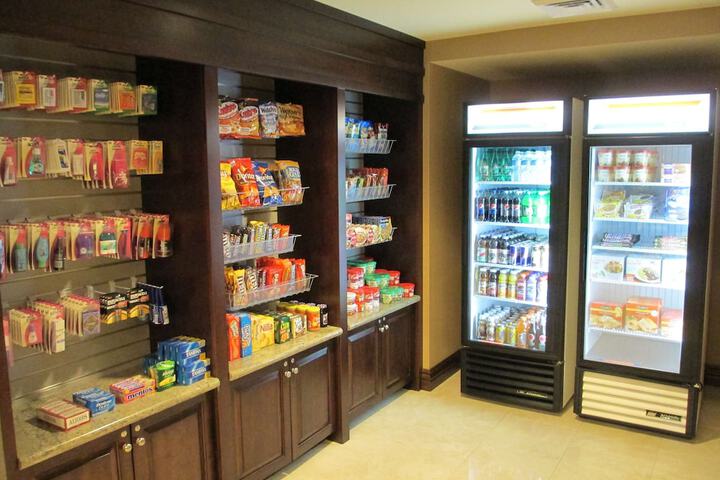 Snack bar