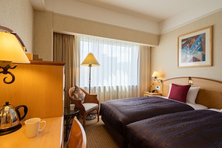 Room 15 of 65