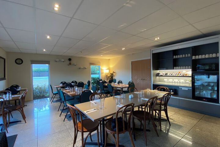 Dining Photos