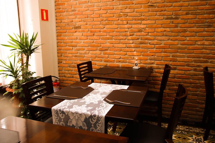 Dining 90 of 109