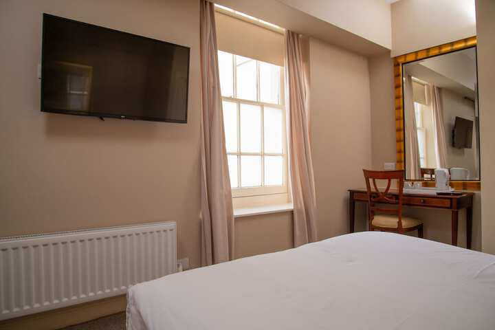 Room 29 of 89