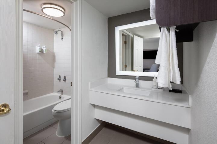 Clean Restrooms