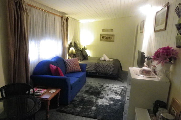 Room 2 of 26