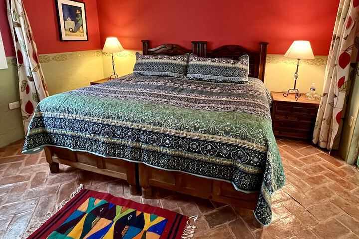 Room 15 of 174