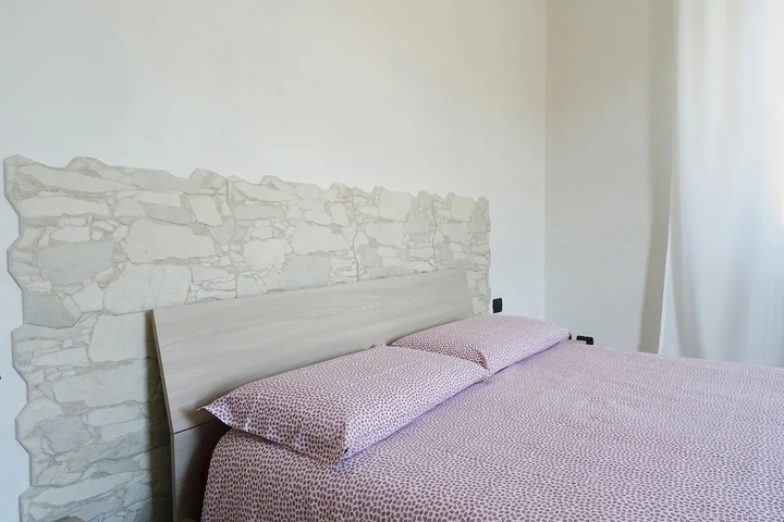 Room 4 of 21
