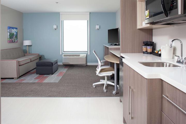 1 King Bed Studio Suite (5 of 13)