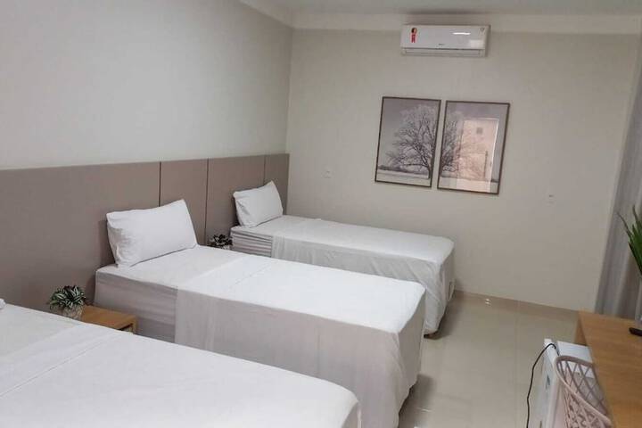 Room 4 of 6