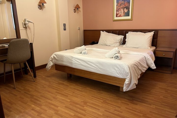 Room 30 of 59