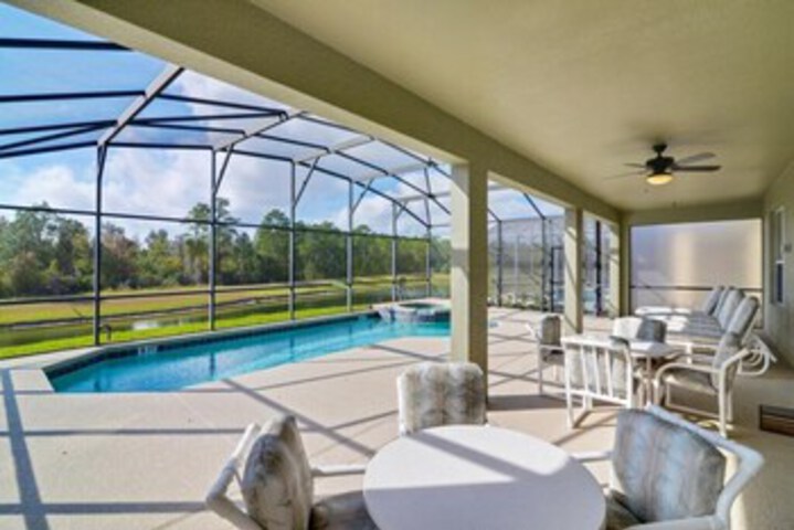 Pool 85 of 159