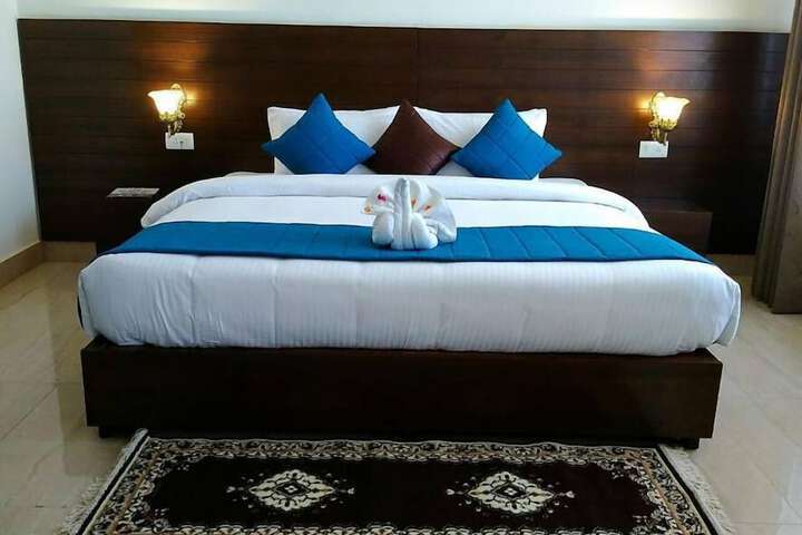 Room 43 of 97