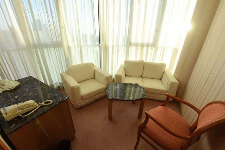 Room 14 of 45