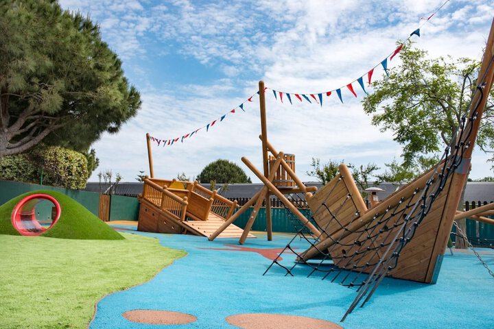 Childrens Activities 143 of 245