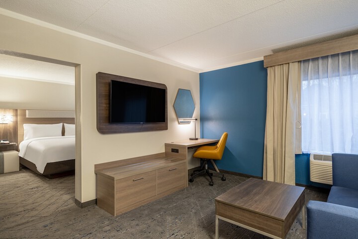 Room 8 of 56