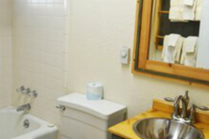 Room 4 of 21