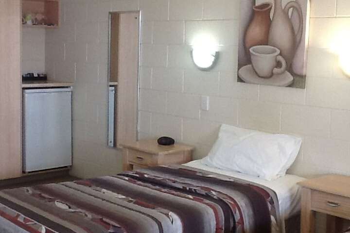 Room 4 of 26