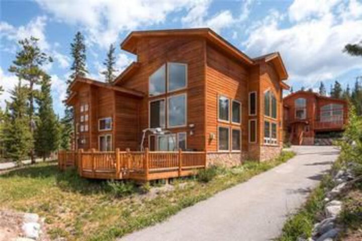 Fair Mountain Retreat Boreas Pass by Pinnacle Lodging