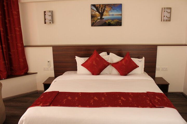 Room 6 of 30