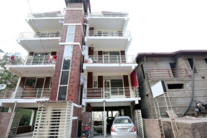 OYO 13676 Home Duplex 2BHK Hill Crest Kasauli