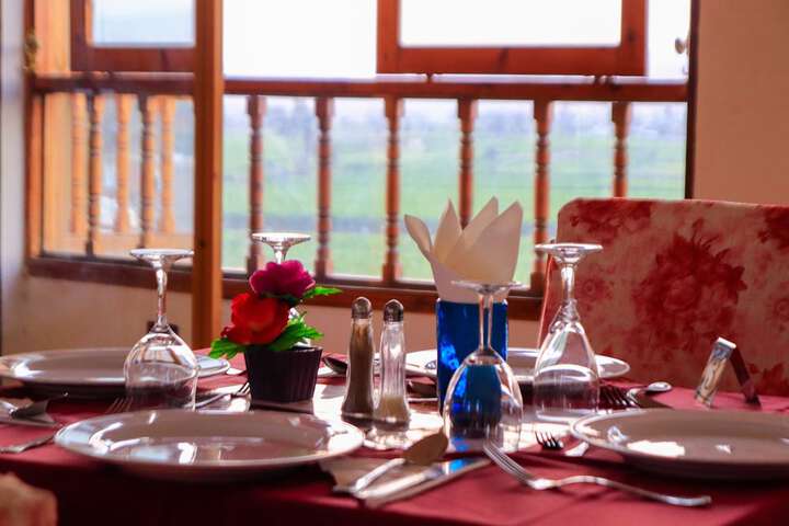 Dining 109 of 164