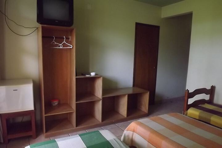 Room 8 of 49