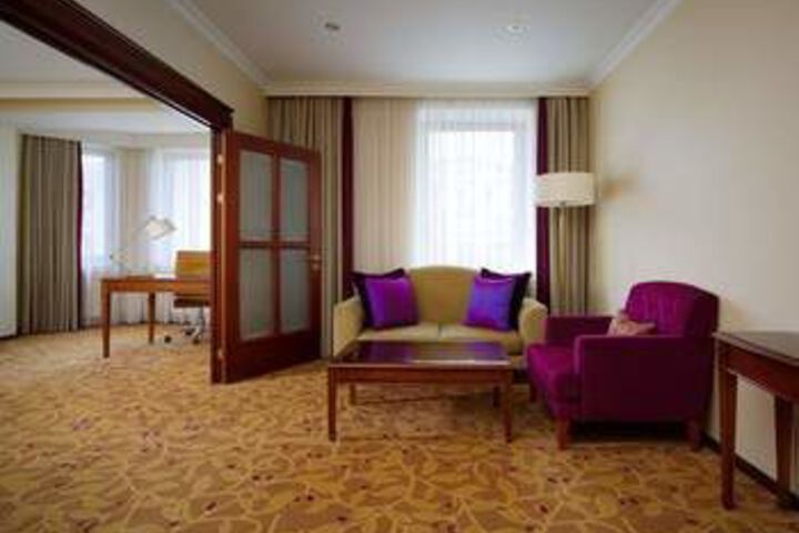 Room 58 of 90
