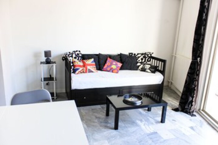 Room 12 of 13