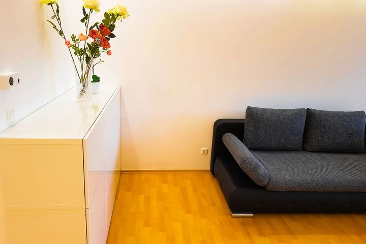 Room 2 of 12