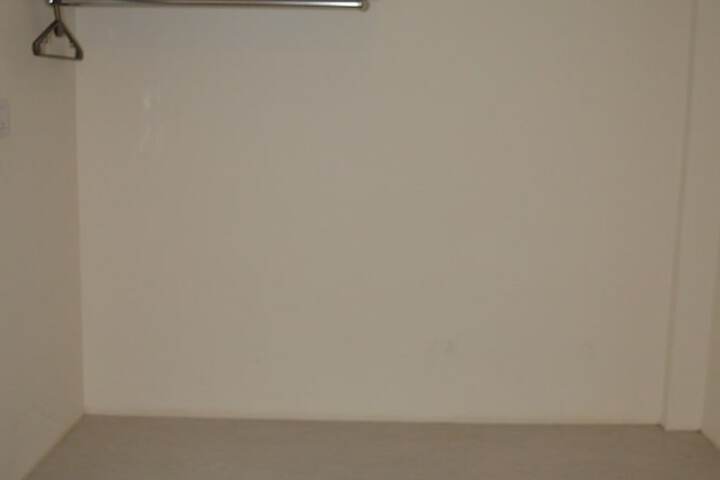 Room 4 of 57