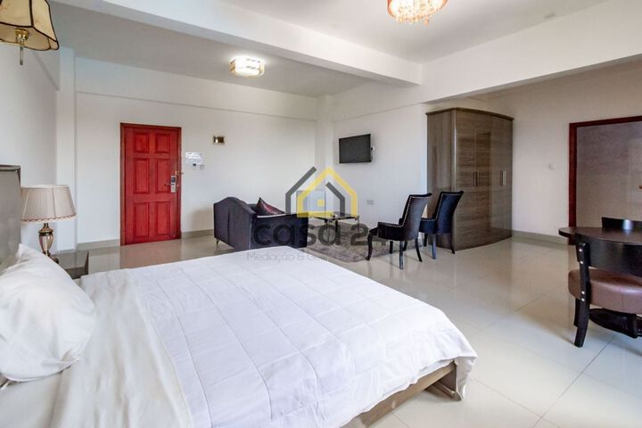 Room 8 of 8