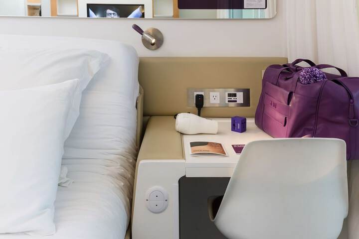 Room amenity