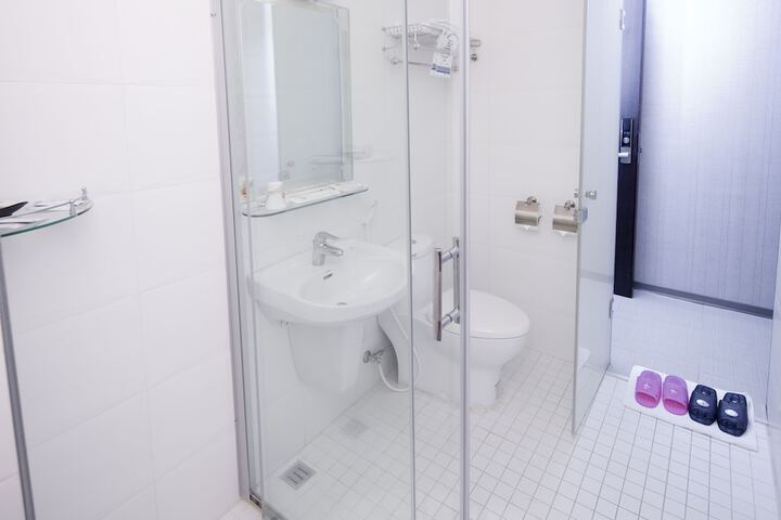 Bath Interior
