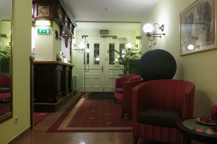 Lobby Entry