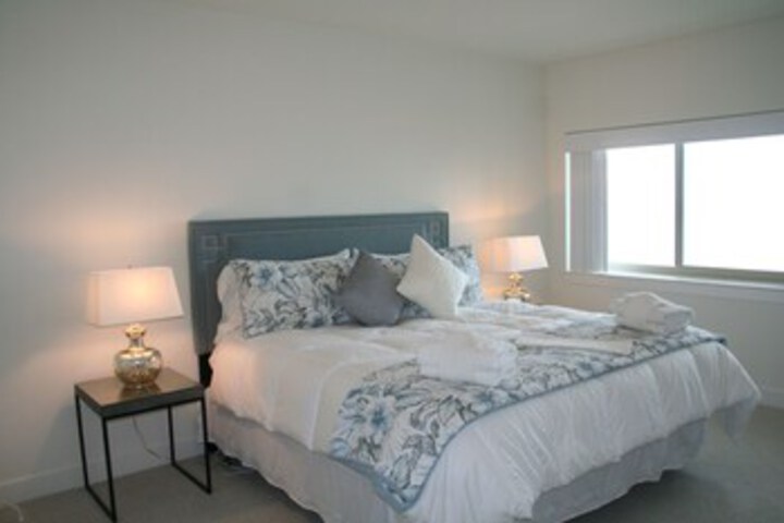 Room 18 of 21