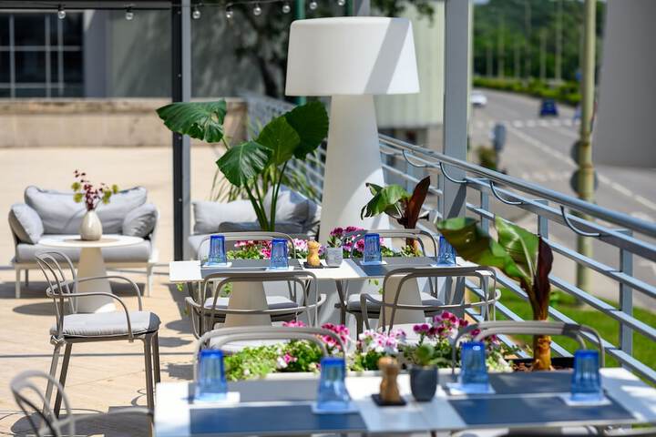 Terrace/Patio 64 of 72