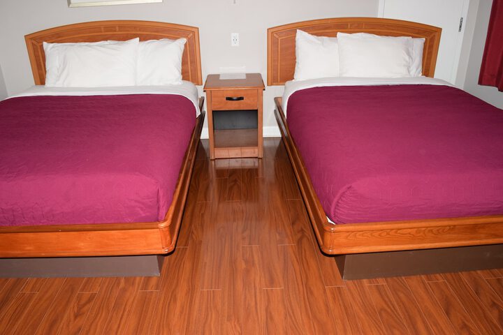 Room 12 of 42