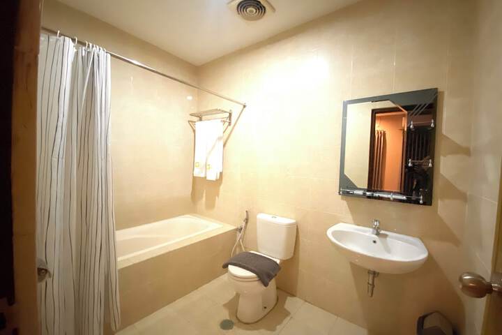 Room 14 of 22
