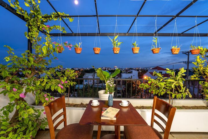 Terrace/Patio 24 of 59