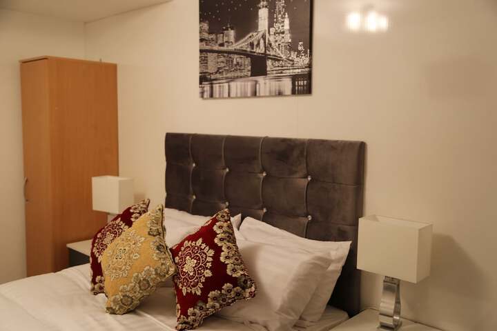 Room 47 of 69